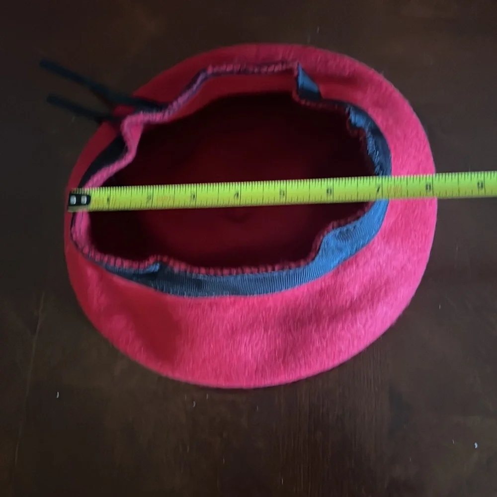 Winter Women red French‎ Beret Hat Adjustable Wool Casual Classic Hats